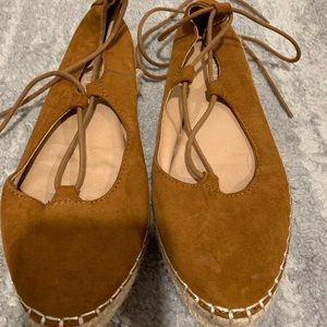 Espirit espadrilles with ankle tie
